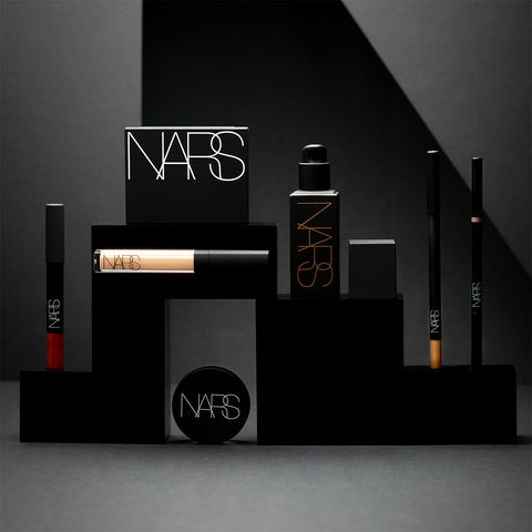 Beuaty Box édition limitée NARS x Cohorted